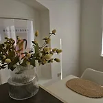 Διαμέρισμα Scala 8 *