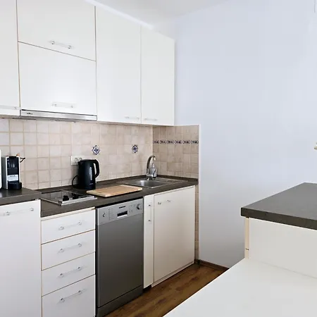 Apartment Scala 8
