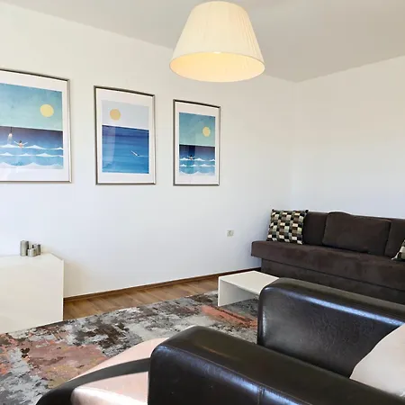 Scala 8 Apartment *