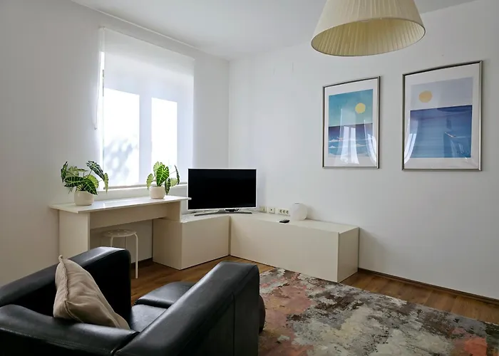 Scala 8 * Опатия